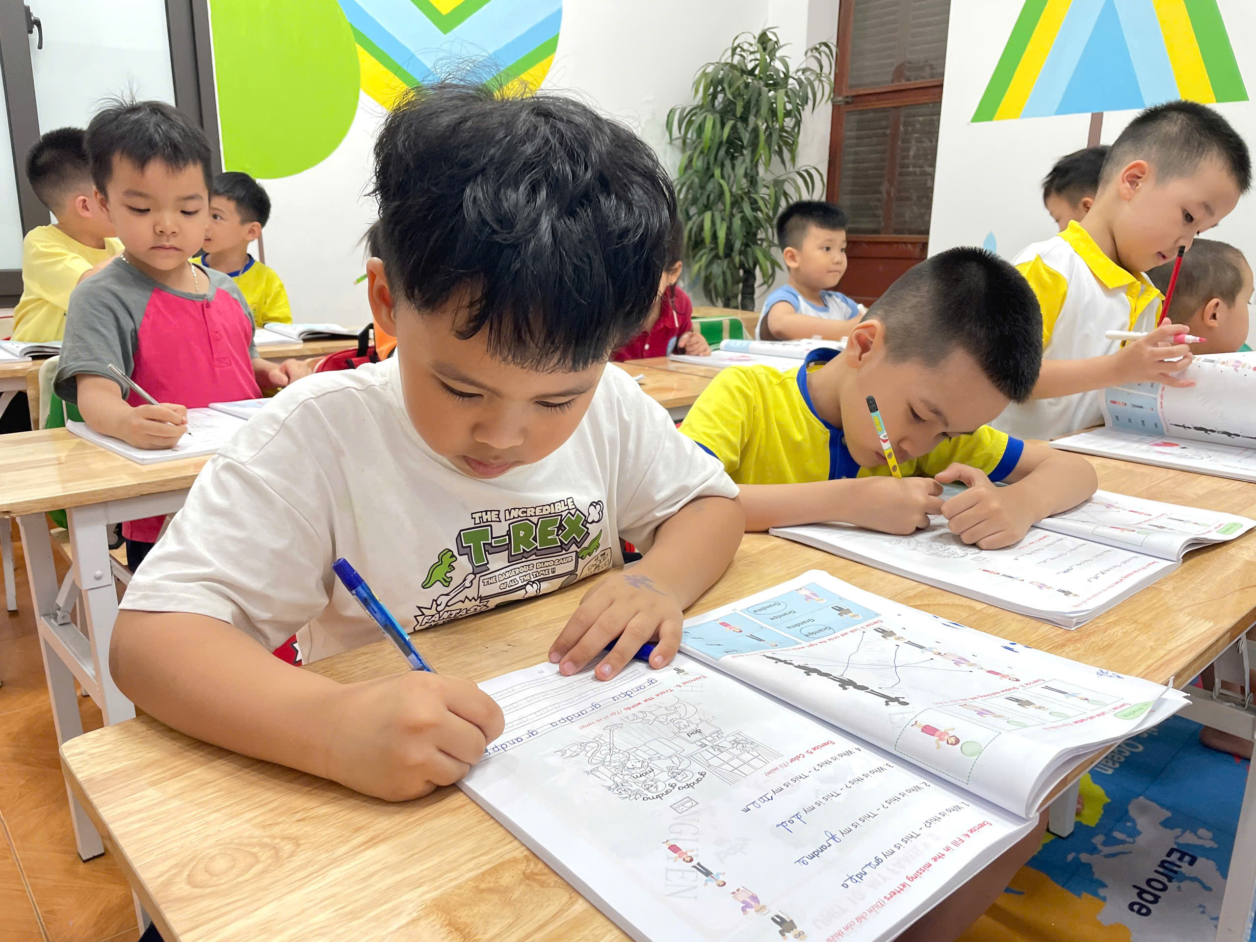 TT NGOẠI NGỮ OLYMPUS ENGLISH